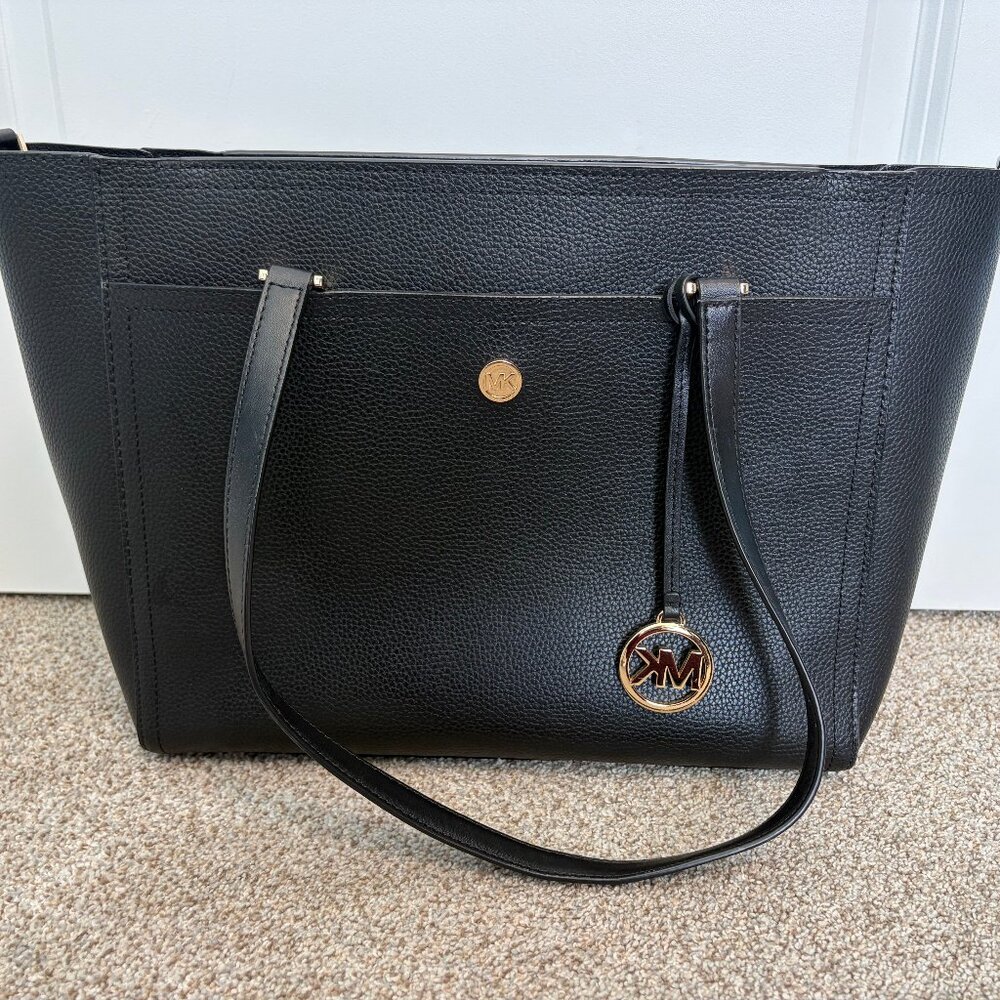 EUC Michael Kors Tote